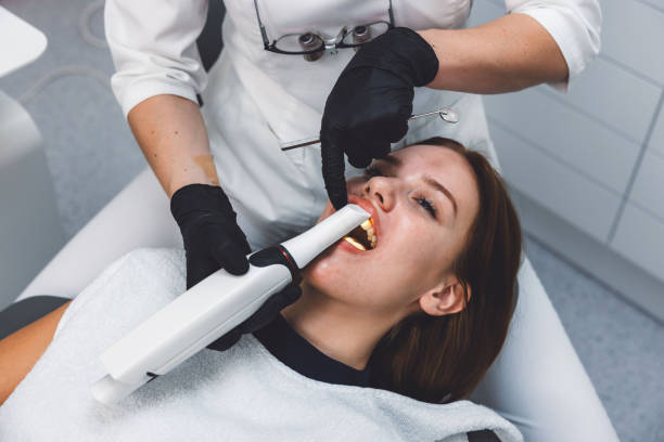 Best Emergency Tooth Extraction in Long Grove, IL